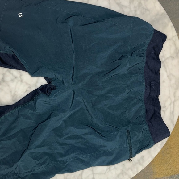 Lululemon Men Small Shorts The Linerless Shorts 11’ inseam blue- mint condition - Picture 2 of 9